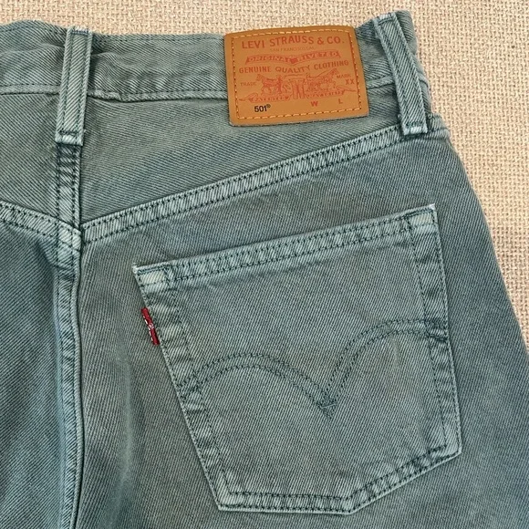 Levi’s 501 Cropped Jeans Boho Green Size 26 - Picture 7 of 14
